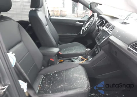 2021 Volkswagen Tiguan 2.0T Se/2.0T Se R-Line Black/2.0T Sel из США, поврежденный, VIN 3VV2B7AX5MM038299